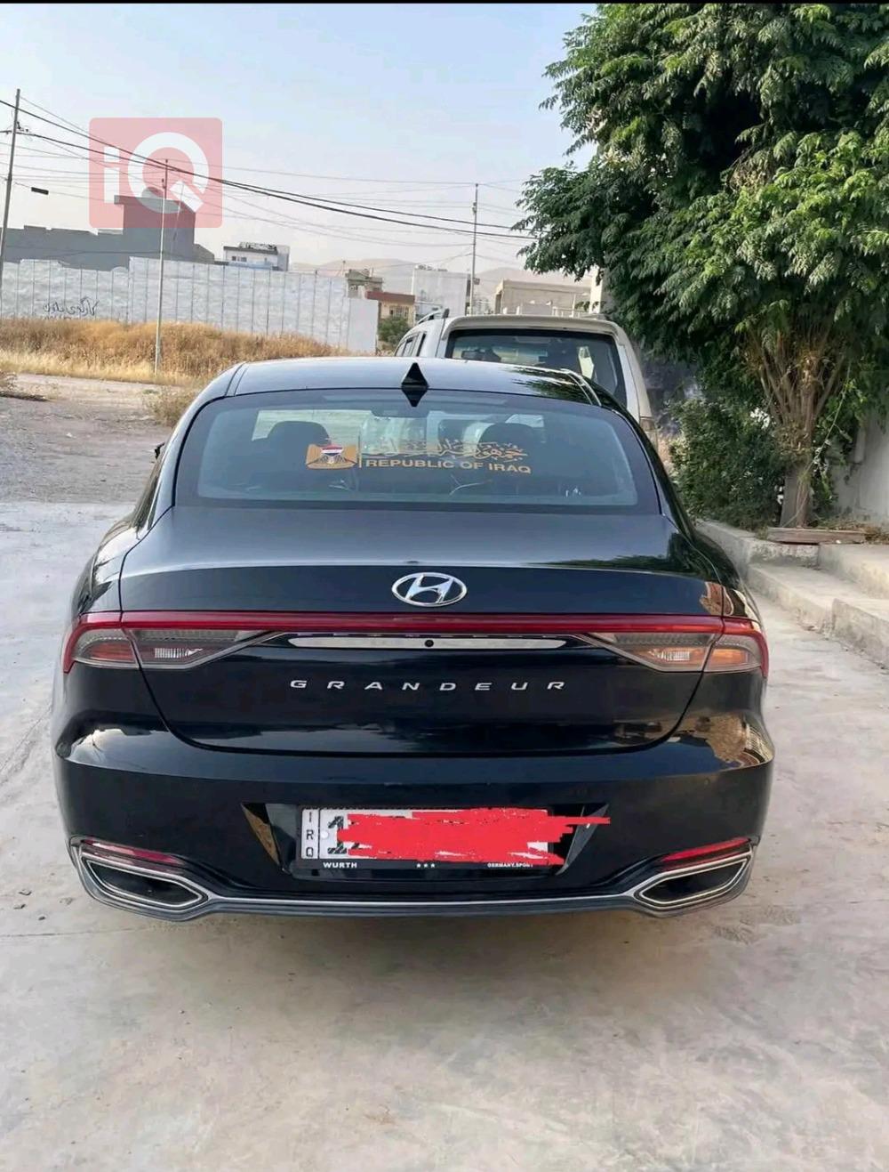 هیوندای ازێرا